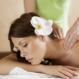 body massage in ina market by female